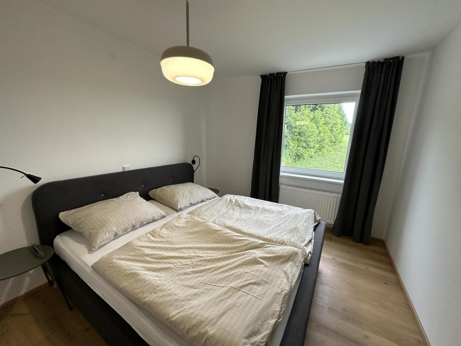 Geschmackvolle In Im 1og, Modern Und Bequem * Katsdorf